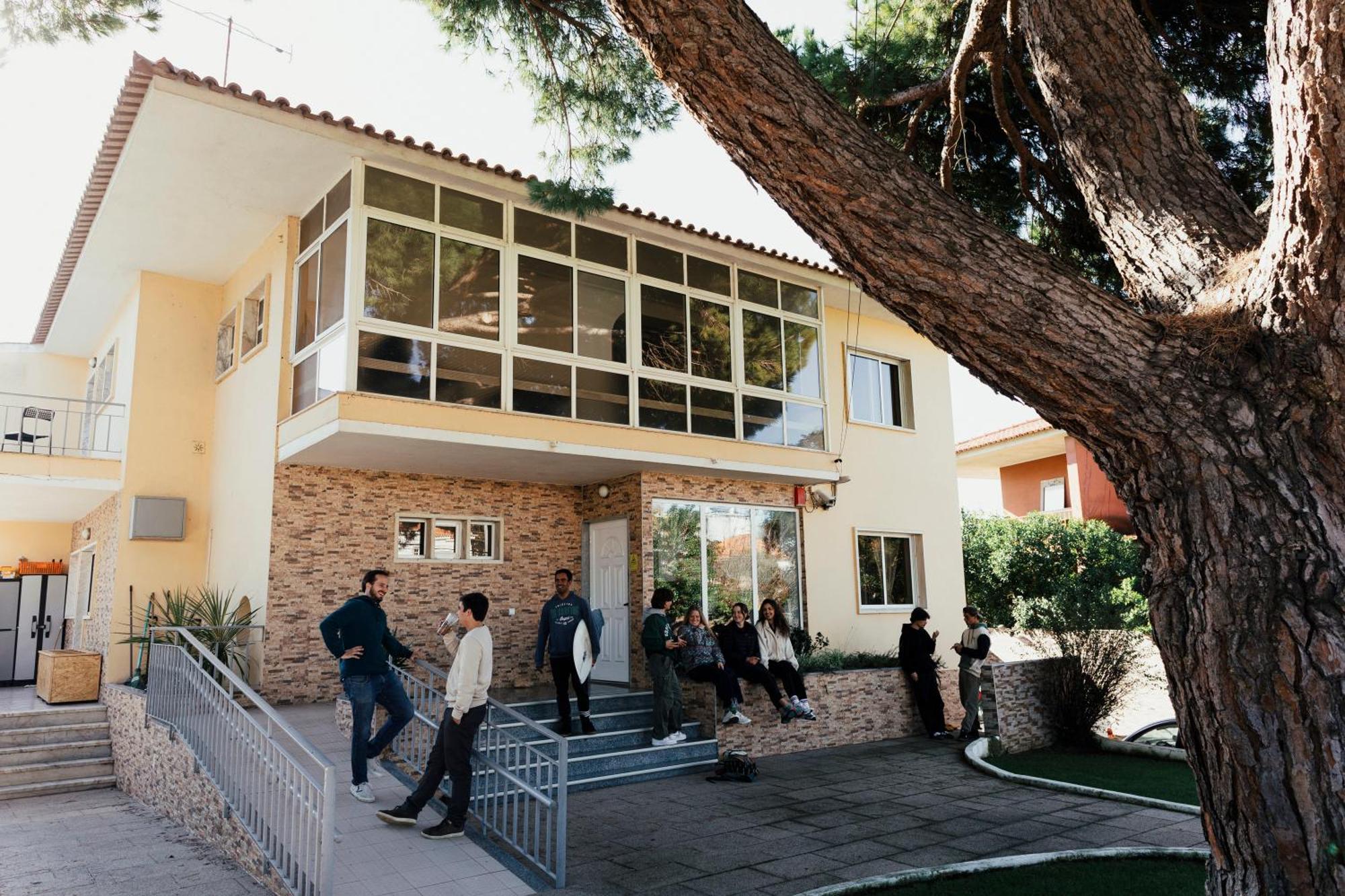 Lisbon Surf Hostel Carcavelos  Exterior foto