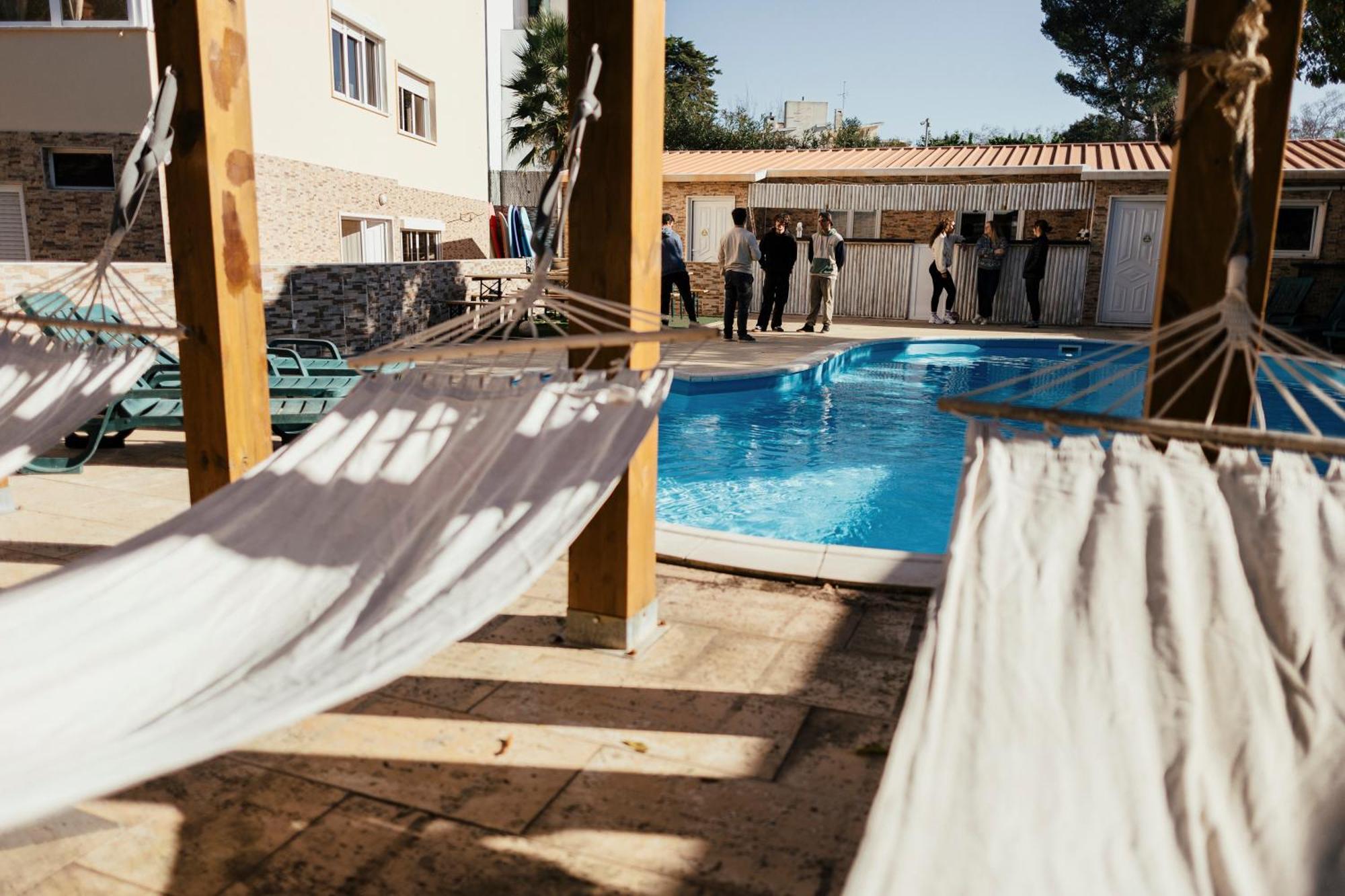 Lisbon Surf Hostel Carcavelos  Exterior foto
